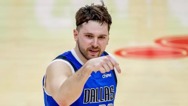 开云在哪里开户-连续第7场三双！东契奇难以阻挡 独行侠转危为安