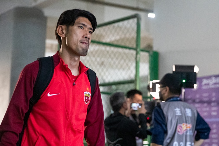 开云在线开户平台-东体谈吕文君回归根宝基地执教幕后：跨年聚餐加速推动