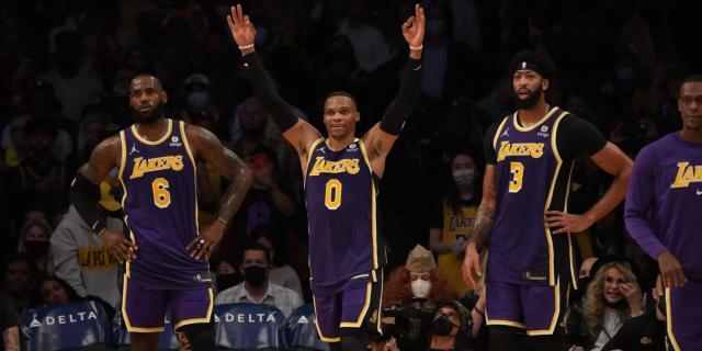 220916-Lakers-scaled-e1663361572627-1536x770.jpg
