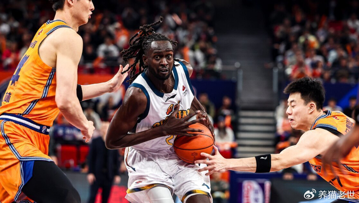 开云体育登录入口-52分惨败后再狂输58分！CBA最惨球队诞生：两大外援罢工不打了？|四川队|新疆队|惨败记录|CBA联赛|新疆男篮_新浪体育_新浪新闻