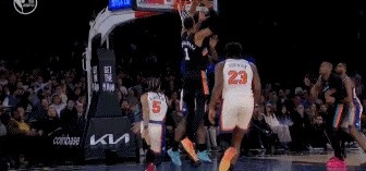 Kaiyun 平台-摧枯拉朽！文班点飞防守直杀内线 起飞滑翔力压阿努诺比暴力隔扣