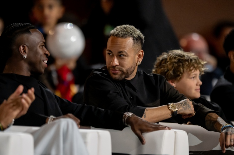 开云在哪里开户-阿斯：美国财团拟3.5亿欧收购桑托斯 内马尔家族也想收购但没成功