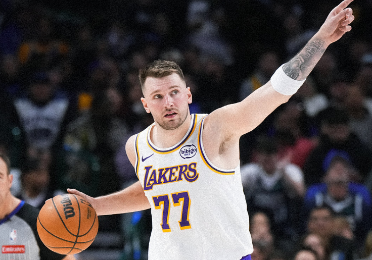 詹姆斯伤停！东契奇35+8湖人复仇尼克斯 里夫斯25分唐斯25+16